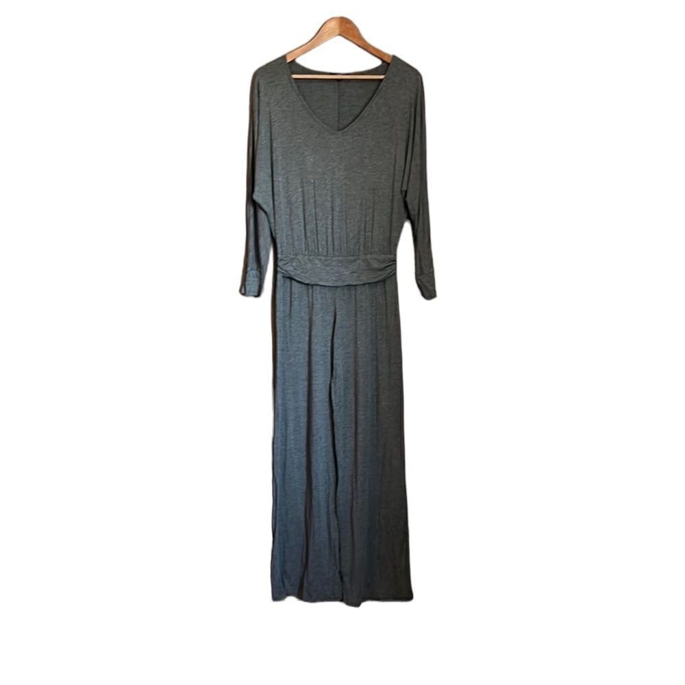 Tart grey full length lounge romper. Size small